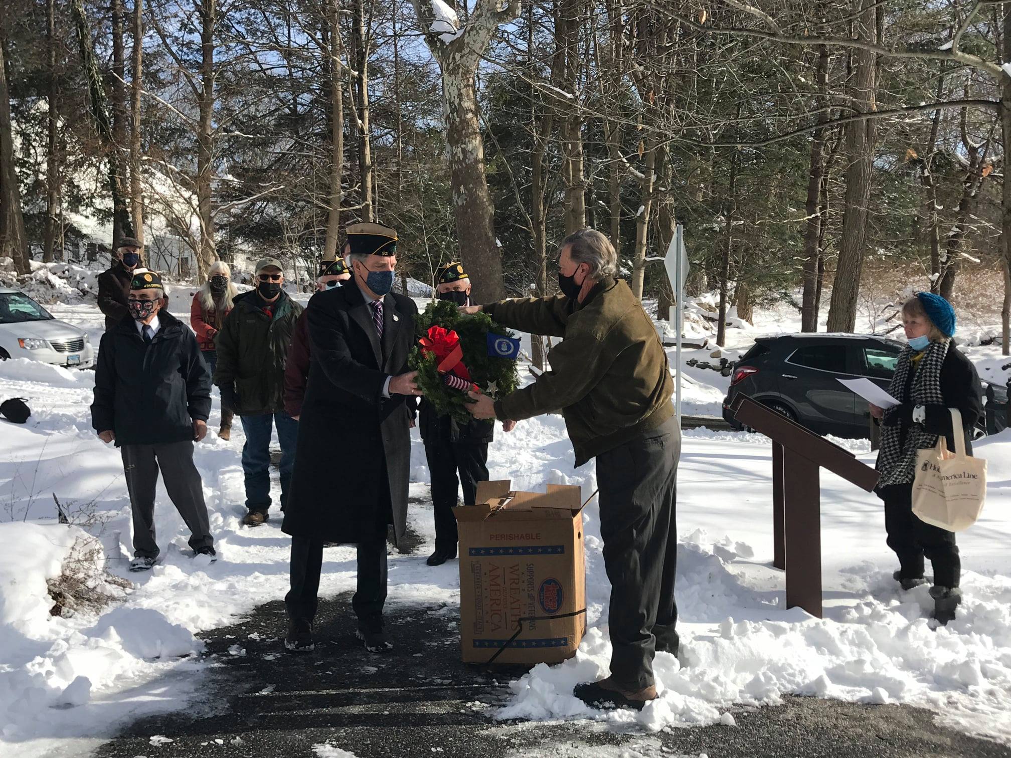 wreaths across america 2021