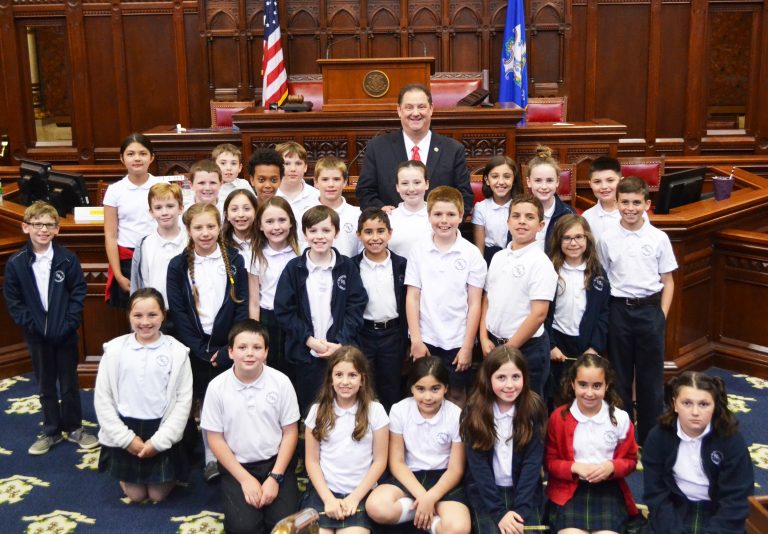 Bolinsky Welcomes St. Rose Students to Capitol